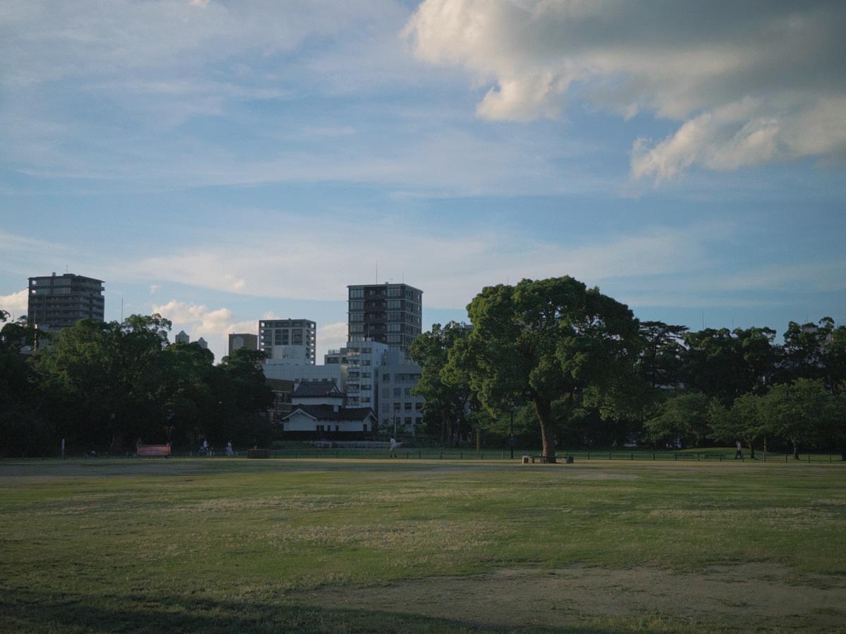 黄昏下的舞鹤公园